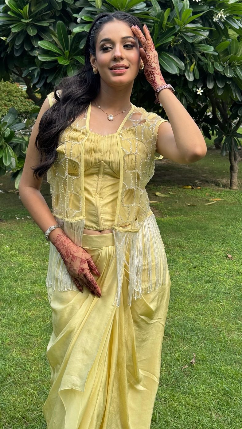 Buttercream tissue saree, front drape